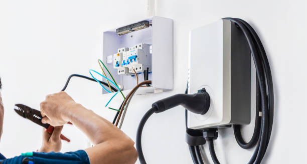 Best Affordable Emergency Electrician  in Las Palmas Ii, TX